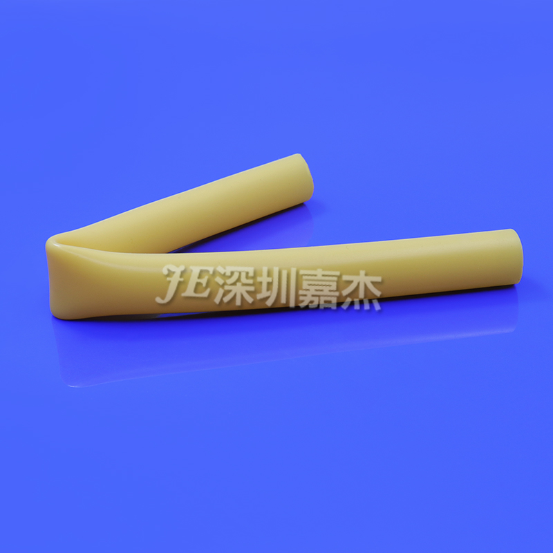 操女生的逼逼爽吧在线观看双色硅胶管